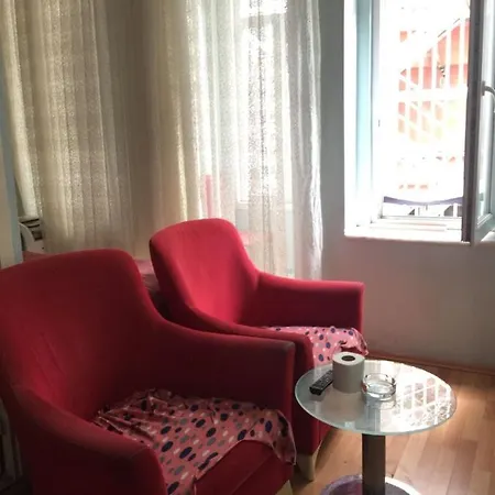 Pansiyon grand karaca hotel şişli osmanbey *